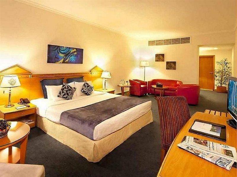 Coral Oriental Dubai Hotel ภายนอก รูปภาพ